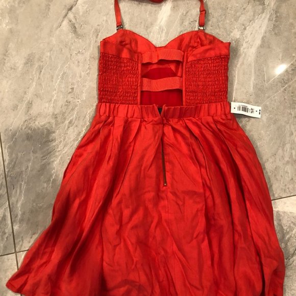 aritzia talula bel-air dress - Picture 3 of 4